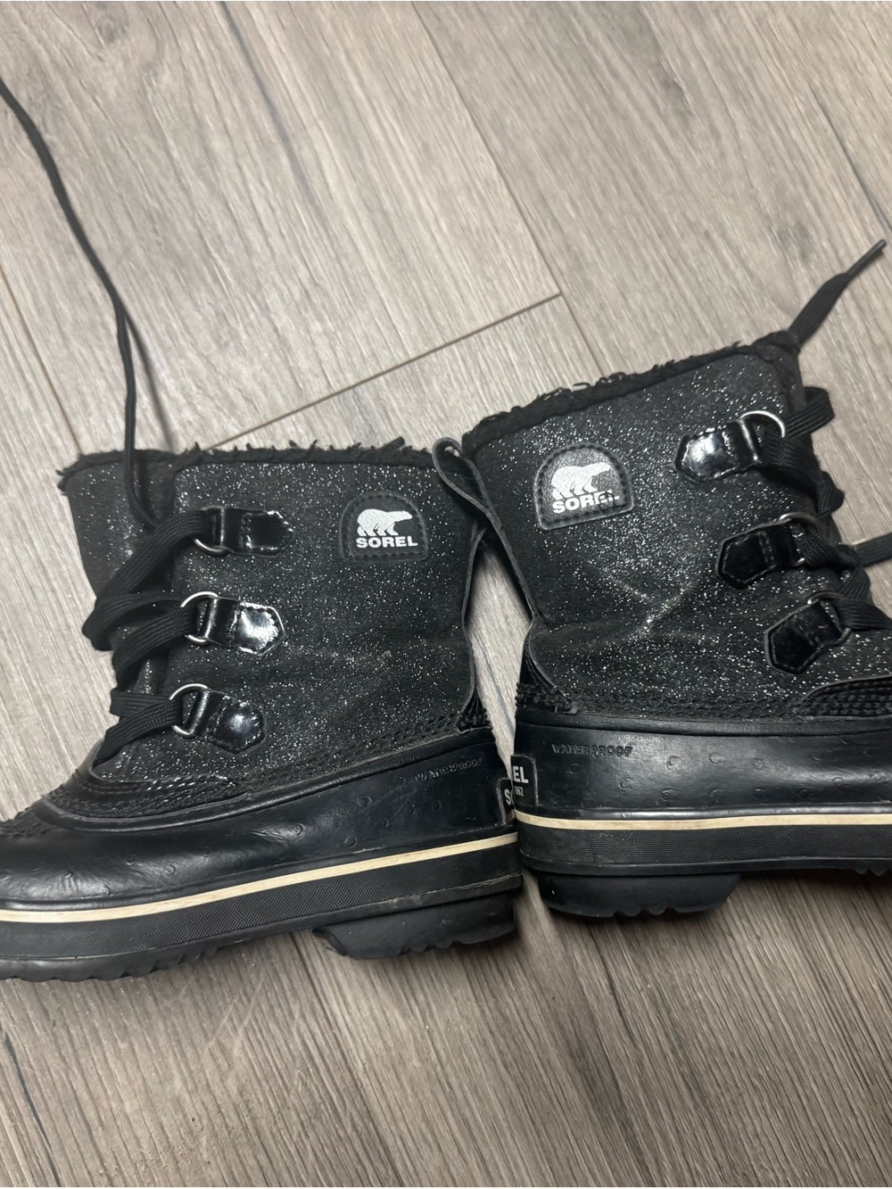 Sorel Kids Black Glitter Shorter Stylish Winter Lace-Up Winter Boots